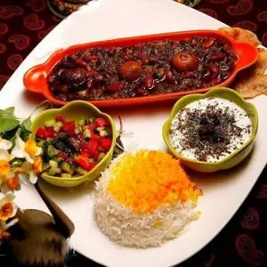 قورمه سبزی