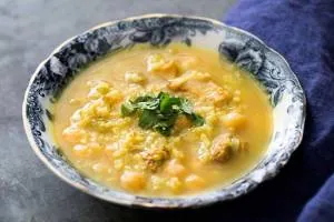 سوپ نخود و مرغ