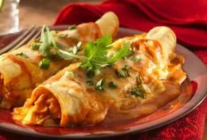 آنچیلادای مرغ