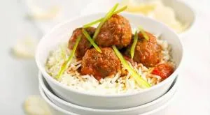 کوفته با سس گوجه فرنگی