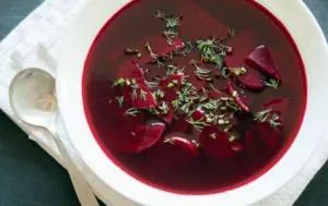 آبگوشت چغندر