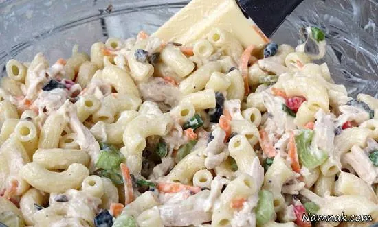 سالاد انار و مرغ