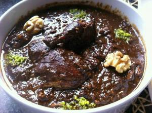 طرز تهیه “خورش فسنجان” با مایکروفر