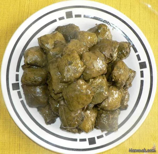 دلمه برگ مو بروجردی