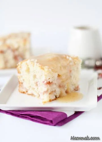 کیک استروسل ریواس با کرم وانیلی