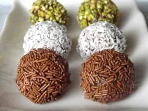شکلات توپی برزیلی