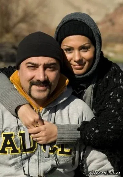 برزو ارجمند در کنار خواهرش
