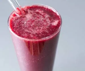 اسموتی زرشک