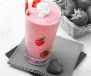 میلک شیک گیلاس