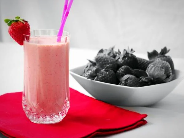 میلک شیک گیلاس
