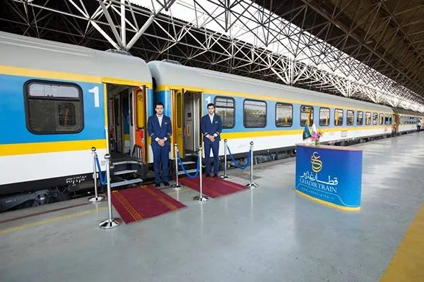 قطار شیک