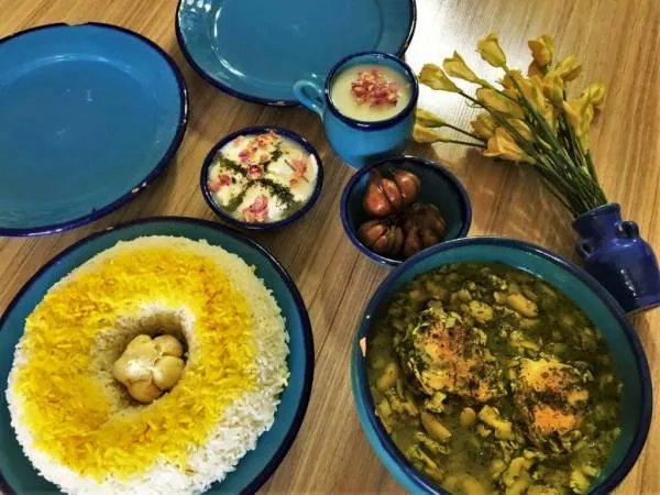 خورش باقلا قاتق 