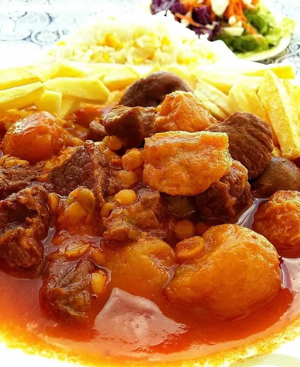 خورش قیمه آلو