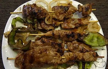 کباب چوبی با فلفل سبز