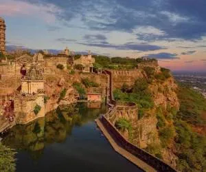 جاذبه های آسیا