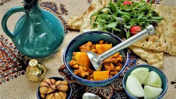 پخت آبگوشت غوره 