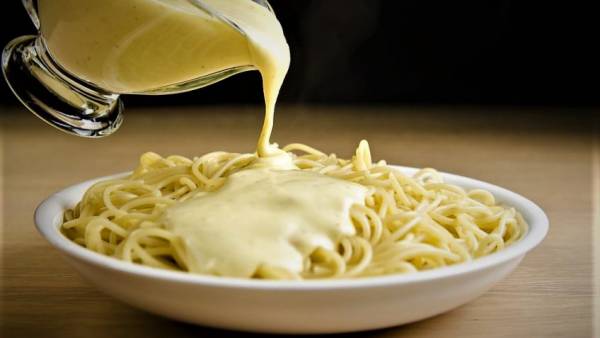 طرز تهیه سس آلفردو