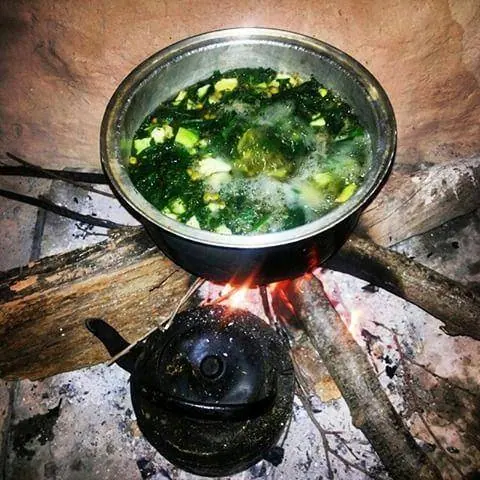 تهیه آش گزنه