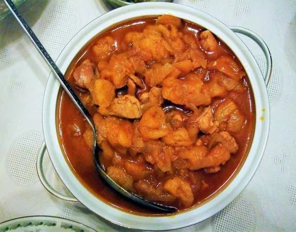 خورش مرغ و آلو