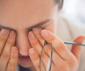 خشکی چشم و درمان آن
