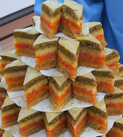 باقلوای سه رنگ