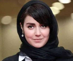 افسانه پاکرو