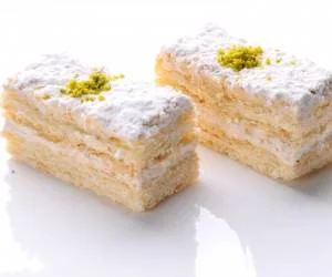 شیرینی ناپلئونی