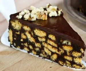 کیک یخچالی شکلاتی