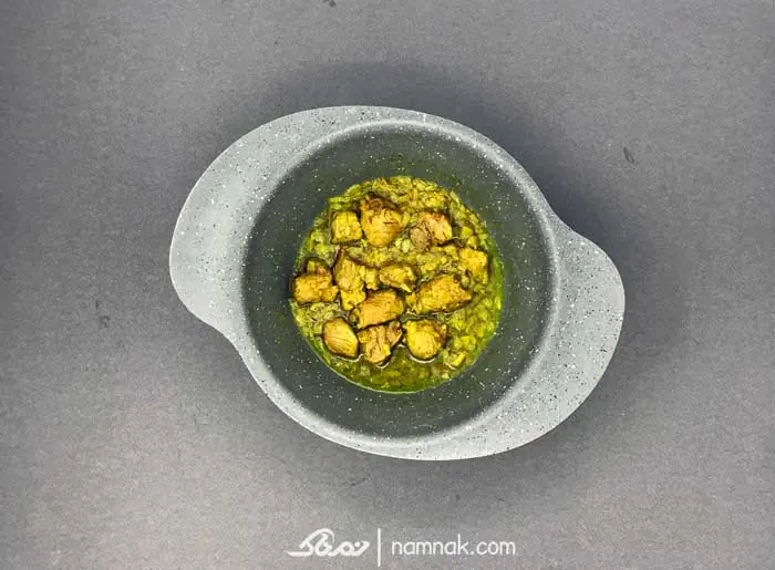 گوشت و پیاز خورشت کرفس