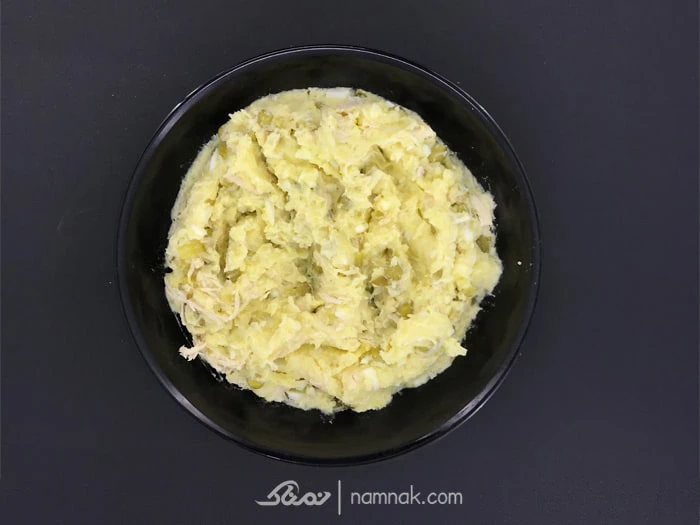 سالاد الویه خانگی سالاد الویه آماده شده