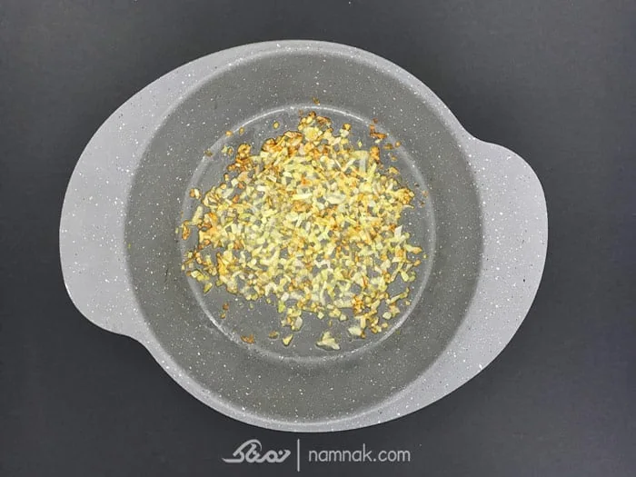 سرخ کردن پیاز
