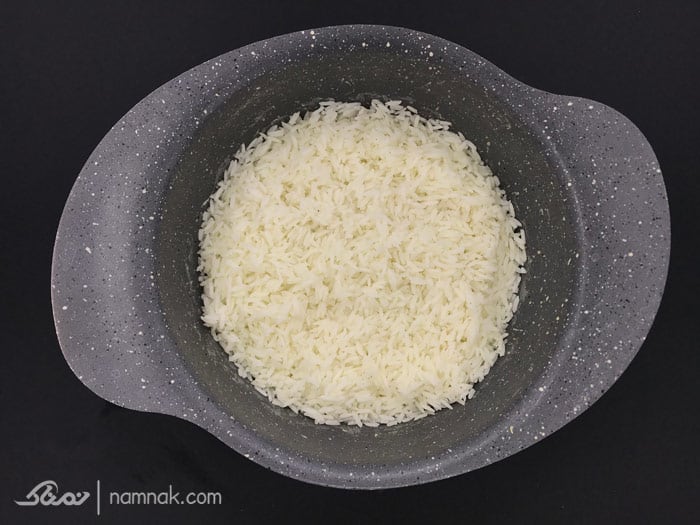 دم کشیدن برنج