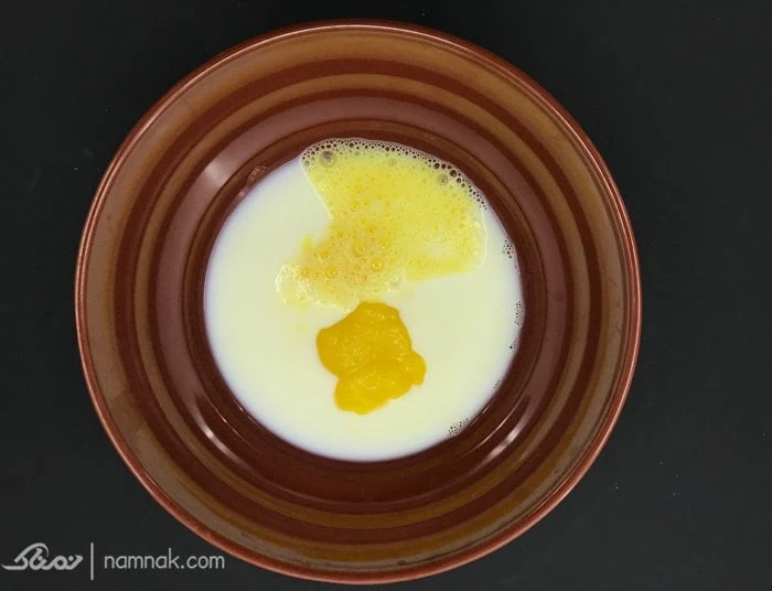 مخلوط تخم مرغ و شیر