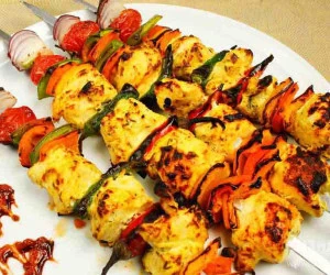 جوجه کباب خوشمزه