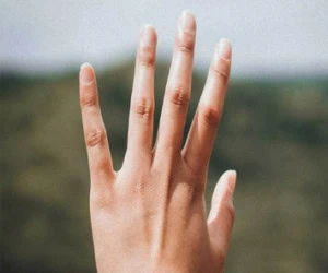ناخن دست