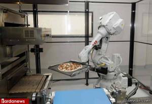  آماده سازی پیتزا با ربات 