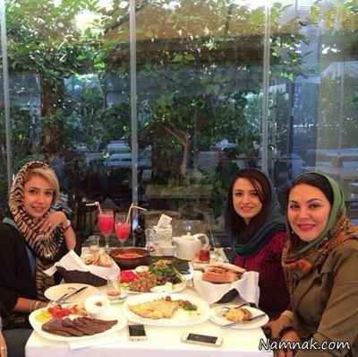 لاله اسکندری گلاره عباسی و شبنم قلی خانی در رستوران