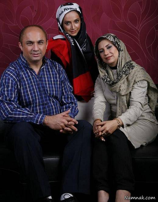 شبنم قلی خانی در کنار خواهر و برادرش