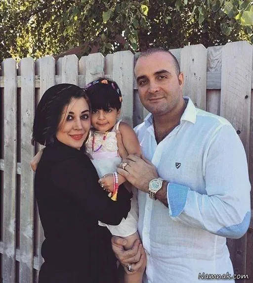 سینا سرلک و همسر و دخترش