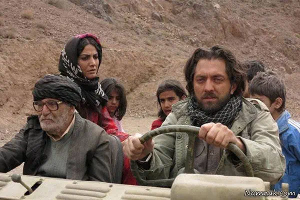  بیوگرافی بهمن زرین پور