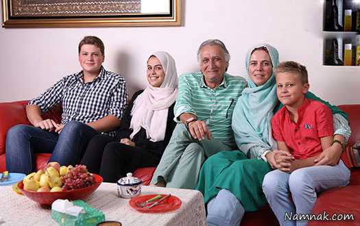 عکس احمد نجفی و خانواده اش