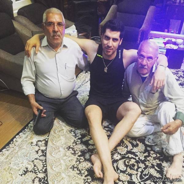 شهرام محمودی در کنار عمو و پدرش