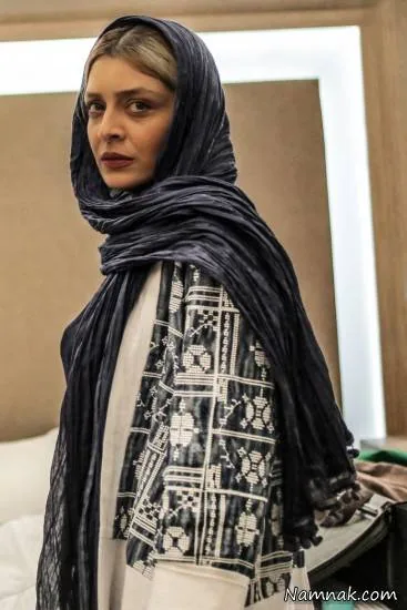 ساره بیات 