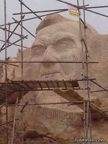 تندیس بزرگ استاد شهریار