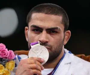 صادق گودرزی