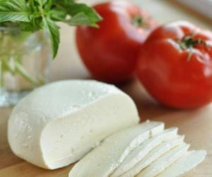روش ساده و سریع تهیه پنیر خانگی با آبلیمو + آموزش