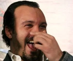 کامبیز دیرباز