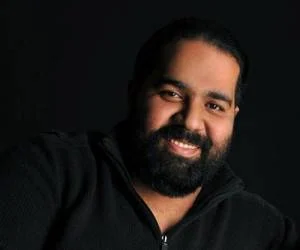 رضا صادقی