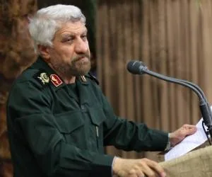 صادق آهنگران