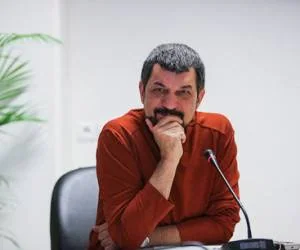 محمود شهریاری